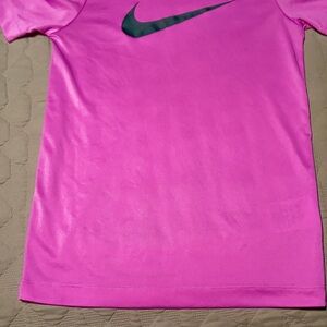 Nike Dri-FIT  Pink Tee Boys Small